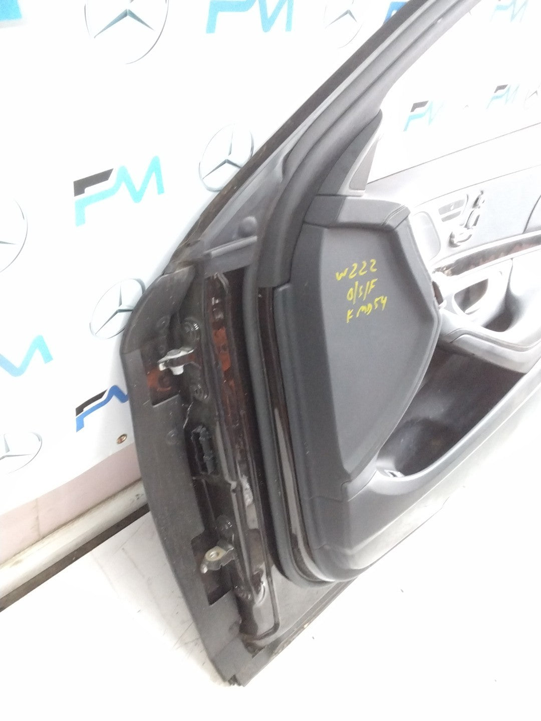 MERCEDES S-CLASS W222 DRIVER SIDE FRONT DOOR O/S/F COMPLETE BROWN FMD54