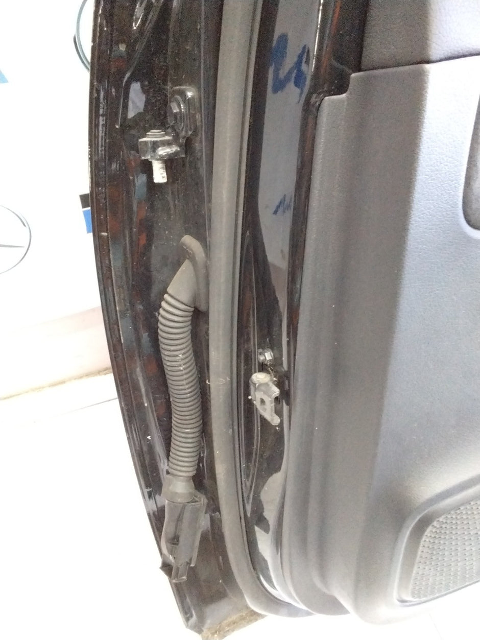 MERCEDES BENZ  A-CLASS W177 DRIVER SIDE REAR DOOR O/S/R COMPLETE BLACK FMD94