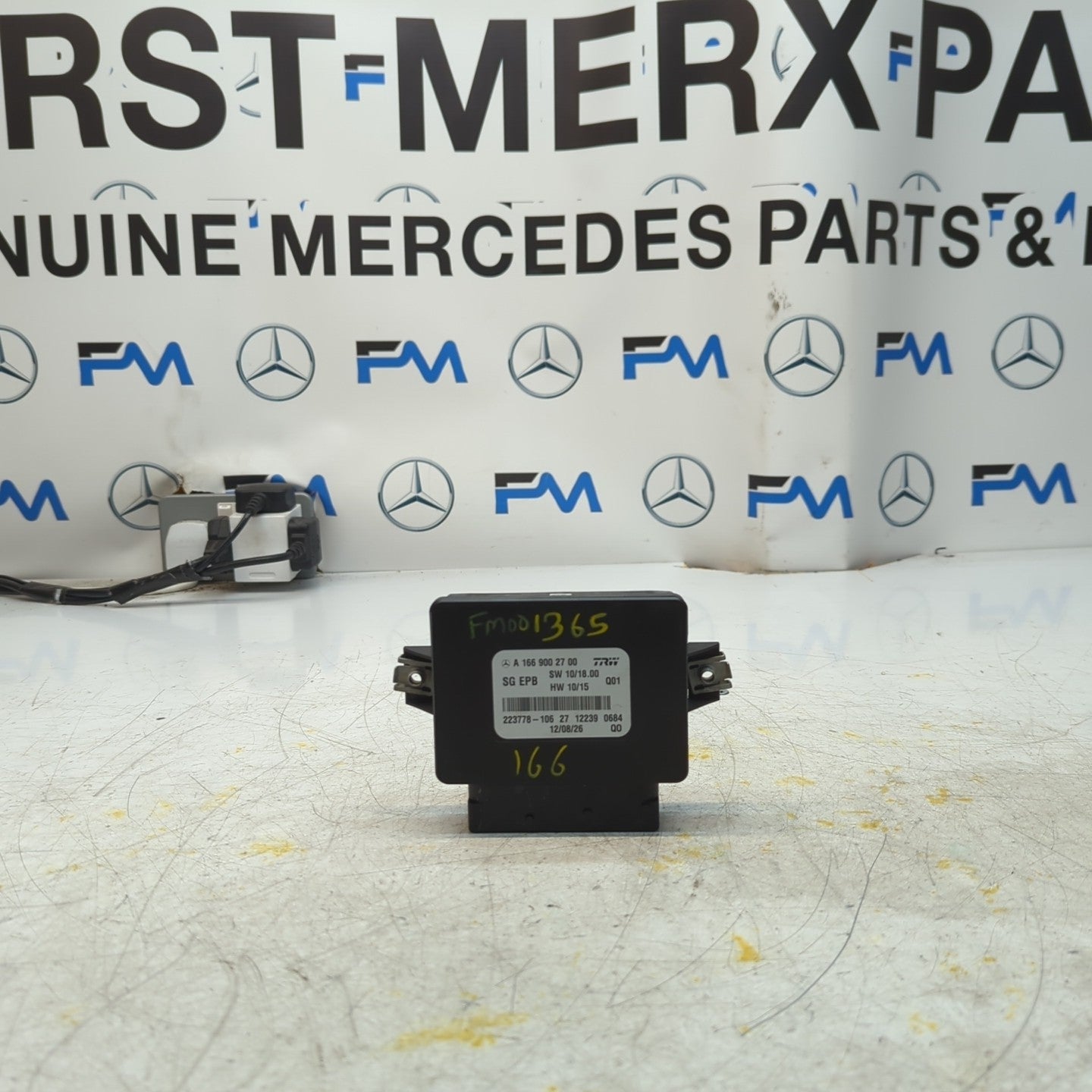 MERCEDES B-CLASS PARKING BRAKE CONTROL UNIT W166 A1669002700 FM001365