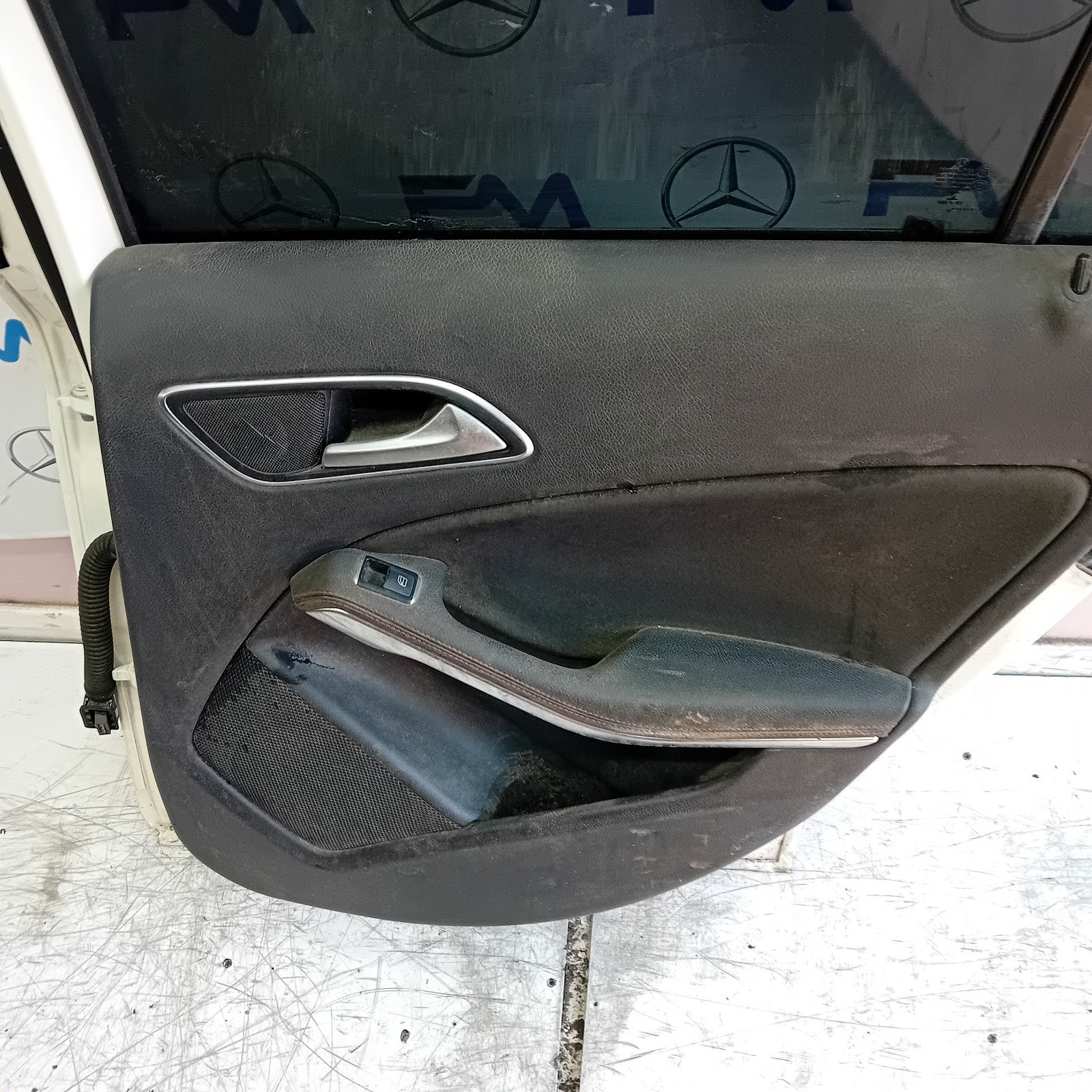 MERCEDES A-CLASS W176 DRIVER REAR DOOR OSR 2012-18 WHITE COMPLETE FMD358