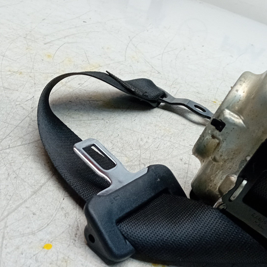 MERCEDES E-CLASS W238 REAR DRIVER SIDE SEAT BELT BLACK A2388603800 FM001379