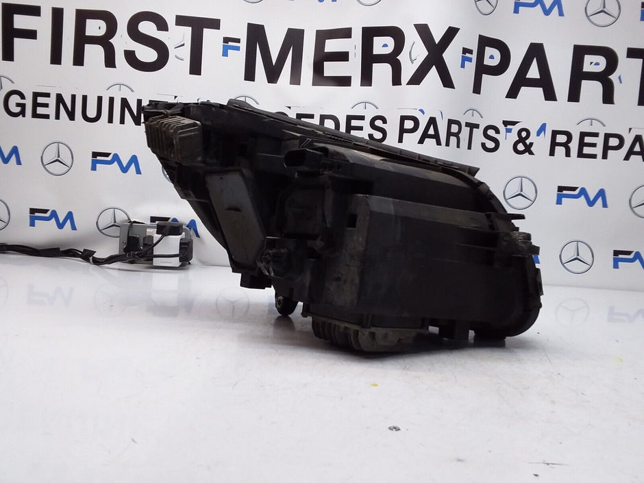 2014 MERCEDES C-CLASS W205 HEADLIGHT PASSENGER NS A1698201361 FMH138