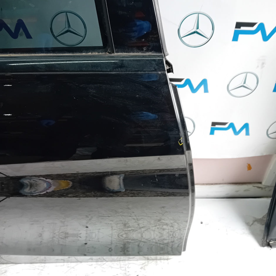 MERCEDES C-CLASS W205 SALOON DRIVER REAR DOOR OSR BLACK 2014 ON COMPLETE FMD194
