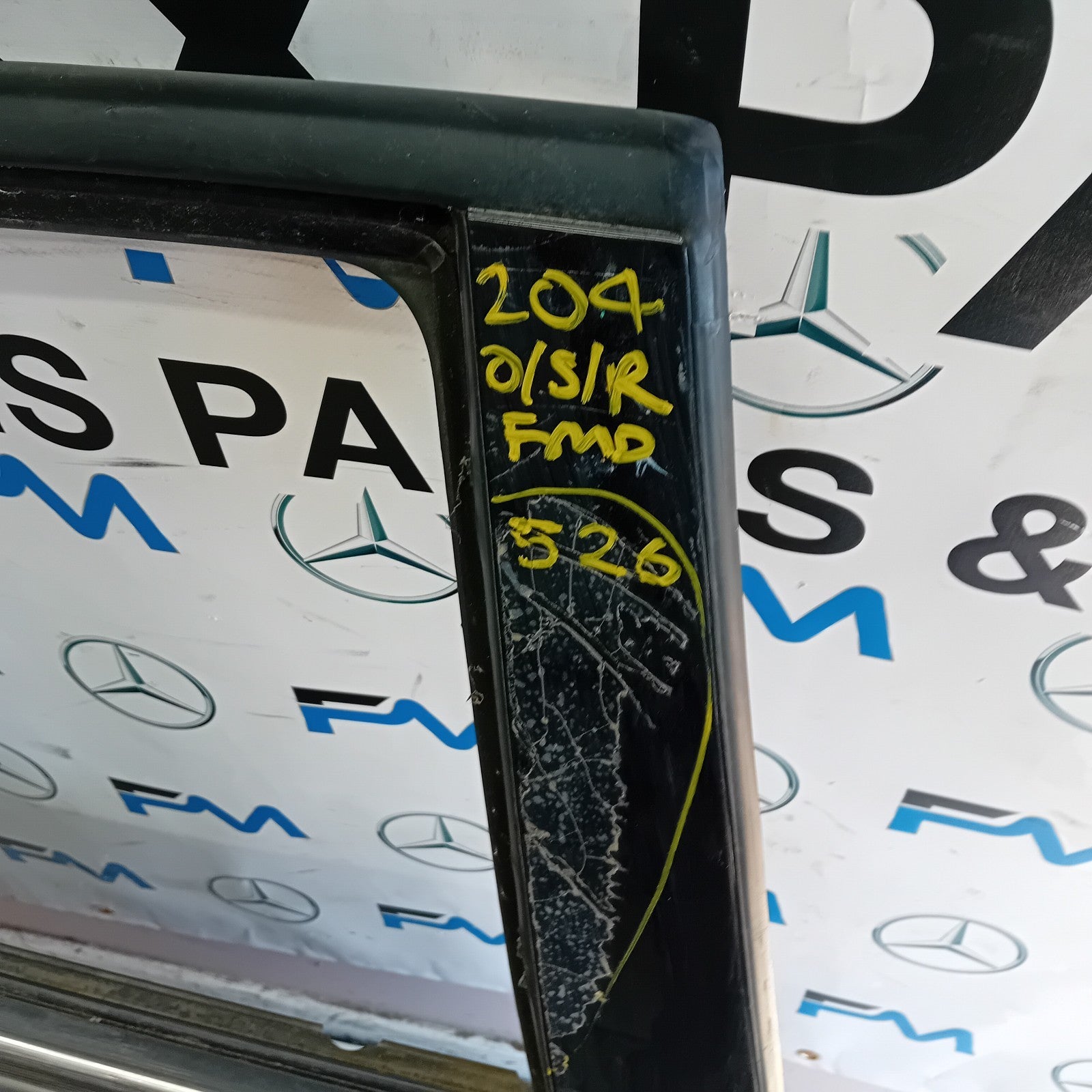 MERCEDES BENZ  BENZ C-CLASS W204 DRIVER REAR DOOR OSR 2012 GREY FMD526