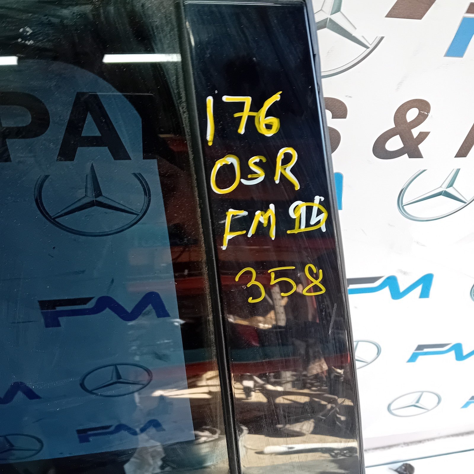 MERCEDES A-CLASS W176 DRIVER REAR DOOR OSR 2012-18 WHITE COMPLETE FMD358