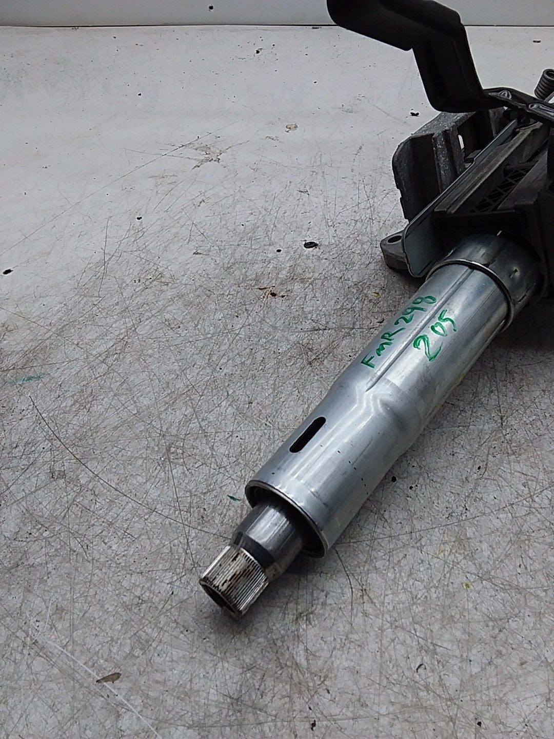 MERCEDES C-CLS W205 ADJUSTABLE STEERING COLUMN AND JOINT  A2054604216 FMR298
