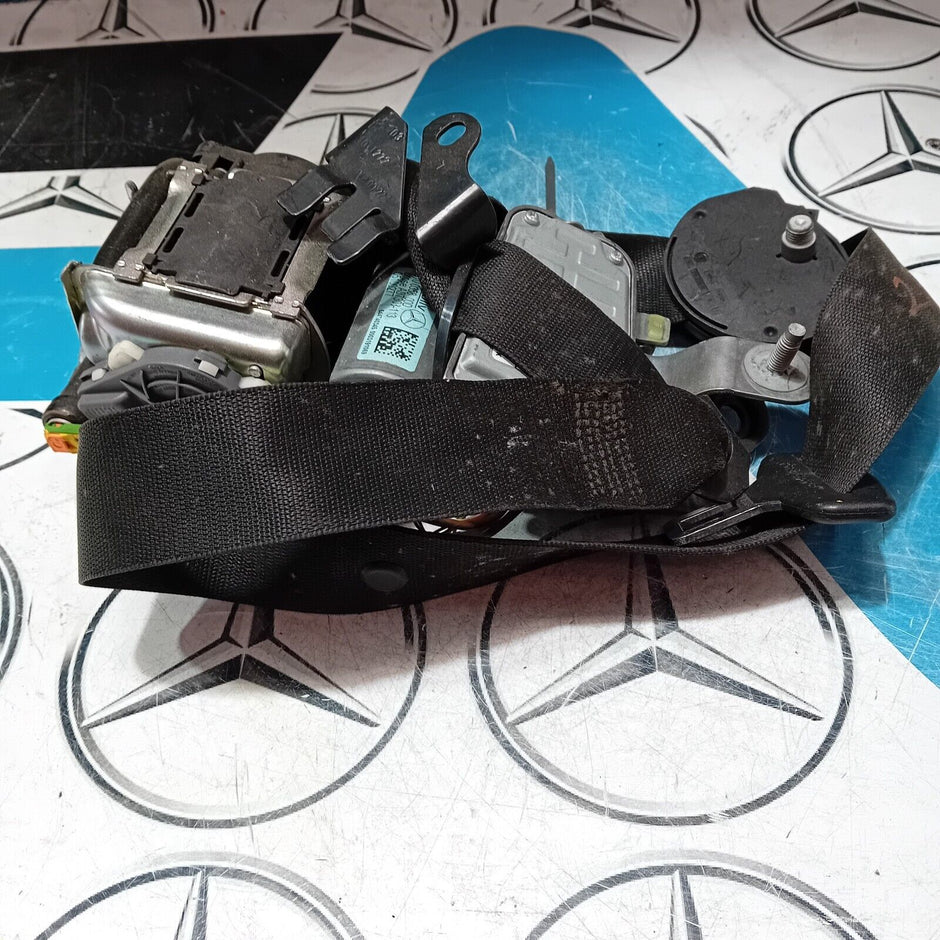 2009/2016 MERCEDES E CLASS W212  SEAT BELT FRONT LEFT PASSENGER SIDE A2128607585