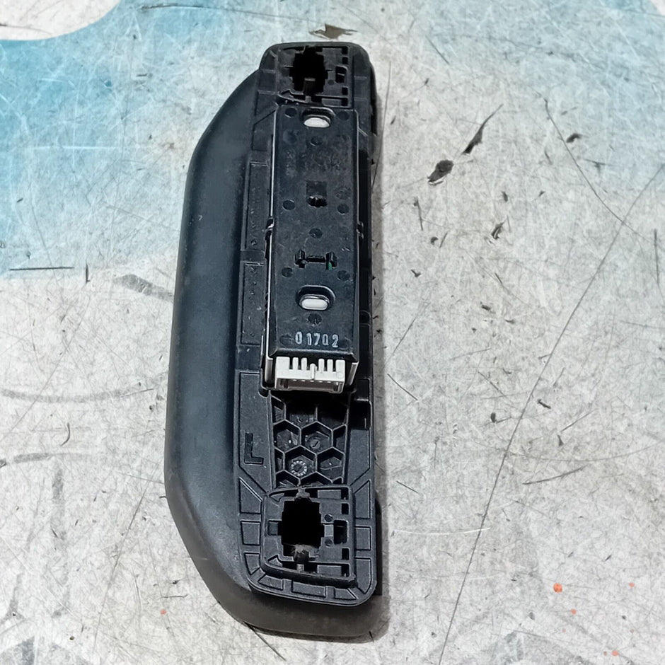 MERCEDES E CLASS W213 2017 ROOF GRAB HANDLE REAR LEFT PASSENGER SIDE A0998150000