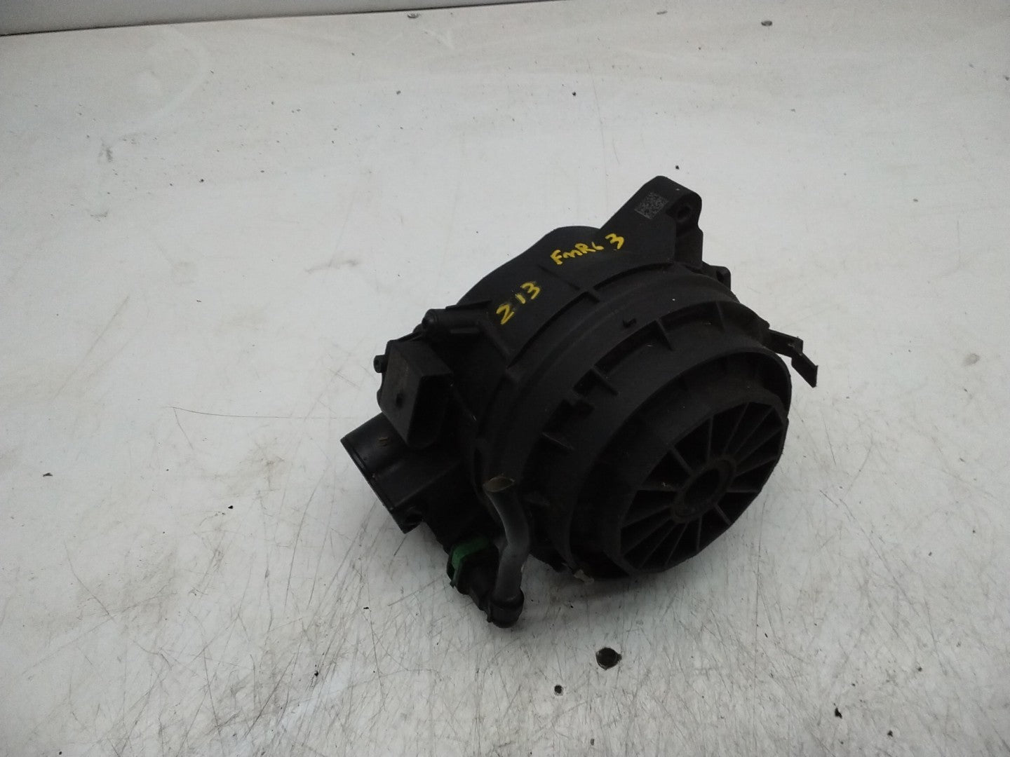MERCEDES BENZ  E-CLASS W213 FUEL FILTER HOUSING A6540900252 FMR63