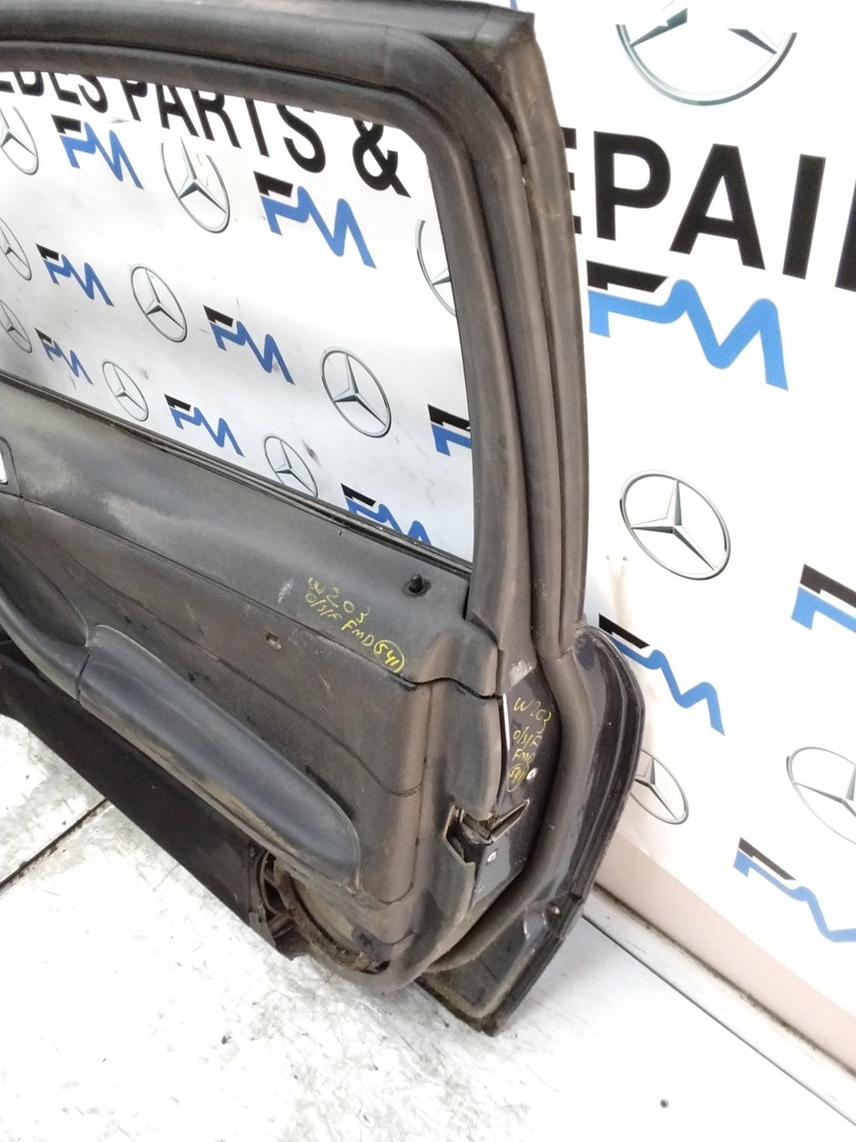 MERCEDES C-CLASS W203 SLN DRIVER FRONT DOOR OSF BLACK 2001-04 FMD541
