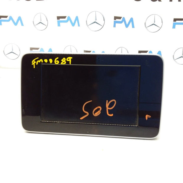 MERCEDES C-CLASS W205 2016 SAT NAV MULTIMEDIA SCREEN A2059004113 FM00689