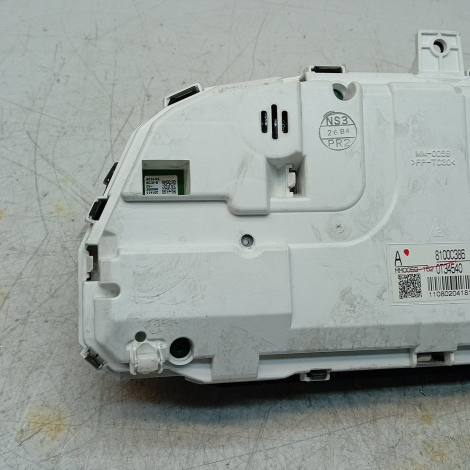 MITSUBISHI OUTLANDER MK3 SPEEDOMETER INSTRUMENT CLUSTER  8100C386 FM001605