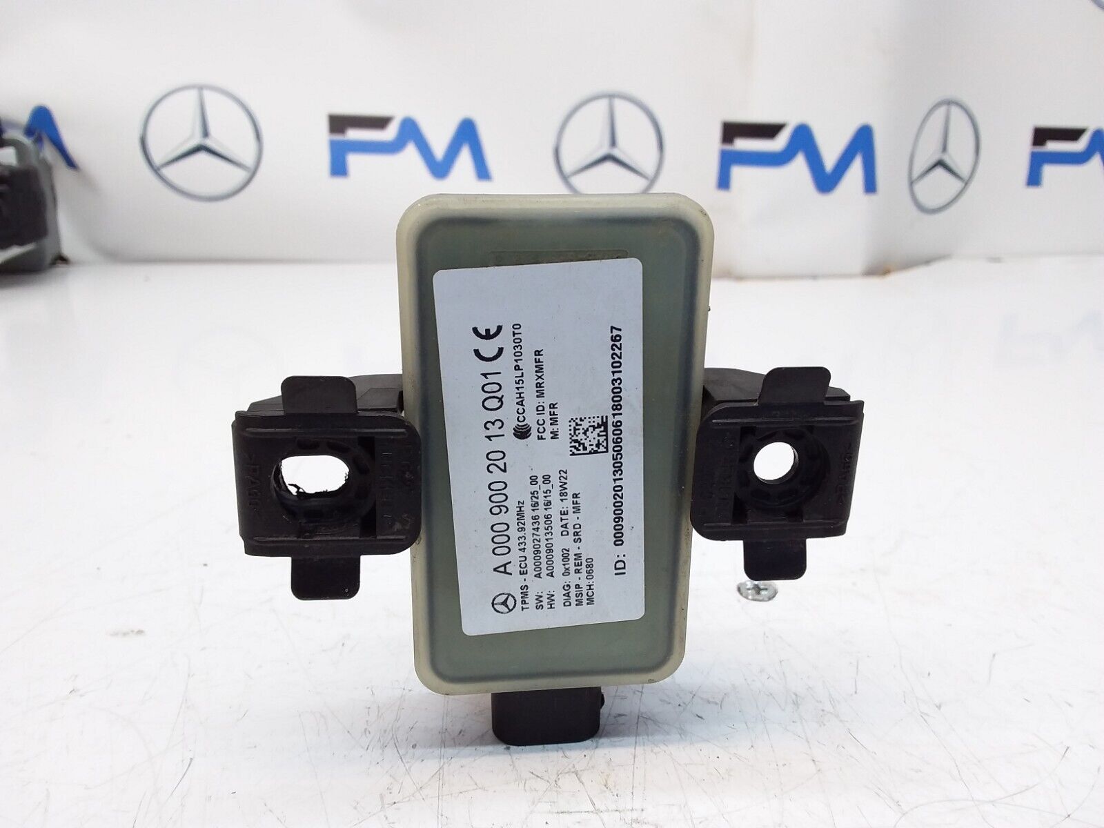 MERCEDES E-CLASS W213 TYRE PRESSURE MONITORING SENSOR A0009002013 FM00457