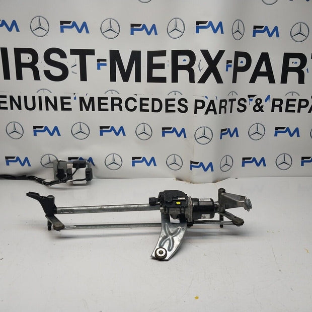 MERCEDES-BENZ A CLASS W177  FRONT WIPER MOTOR WITH LINKAGE A1779064801 FM00239