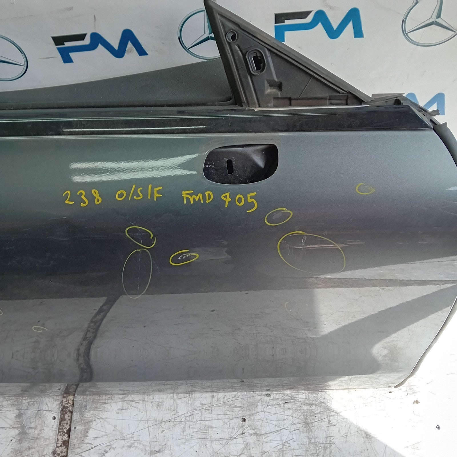 MERCEDES E-CLASS C238 CP DRIVER FRONT DOOR OSF 2016 ON GREY COMPLETE FMD405