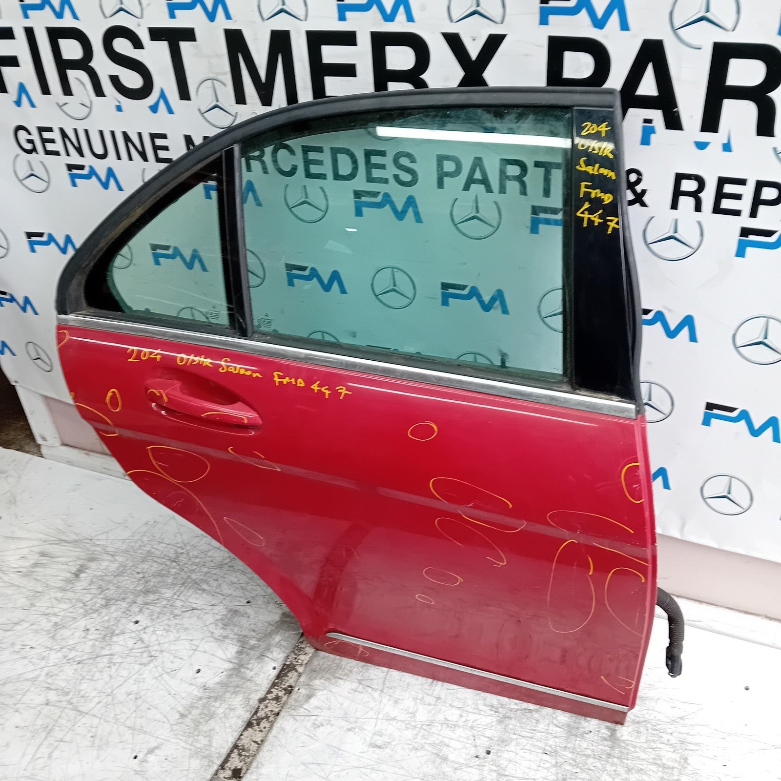 MERCEDES C-CLASS W204 SLN DRIVER REAR DOOR OSR RED 2008-2014 COMPLETE FMD447