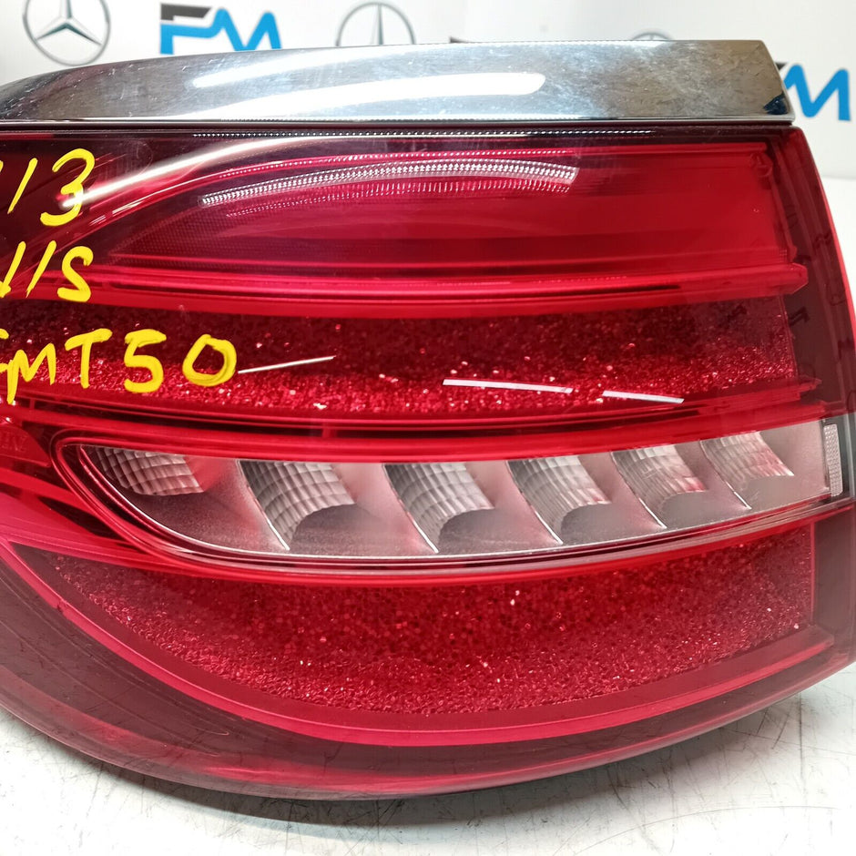 MERCEDES E-CLASS W213 2016 REAR PASSENGER N/S TAIL LIGHT A2139068700 FMT50