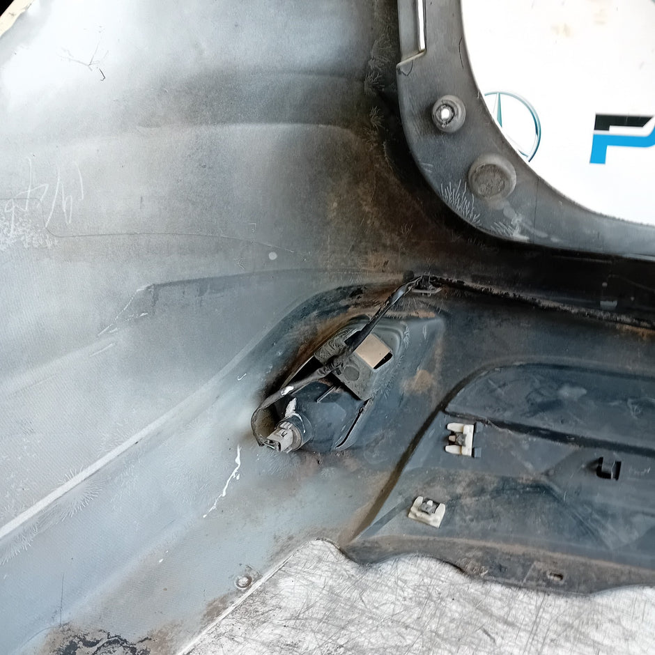 MITSUBISHI OUTLANDER MK3 REAR BUMPER WHITE 2013 COMPLETE FMX107