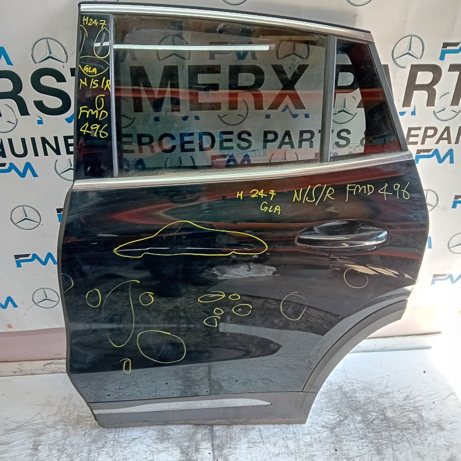 MEECEDES GLA H247 PASSENGER REAR DOOR NSR 2019 BLACK COMPLETE FMD496