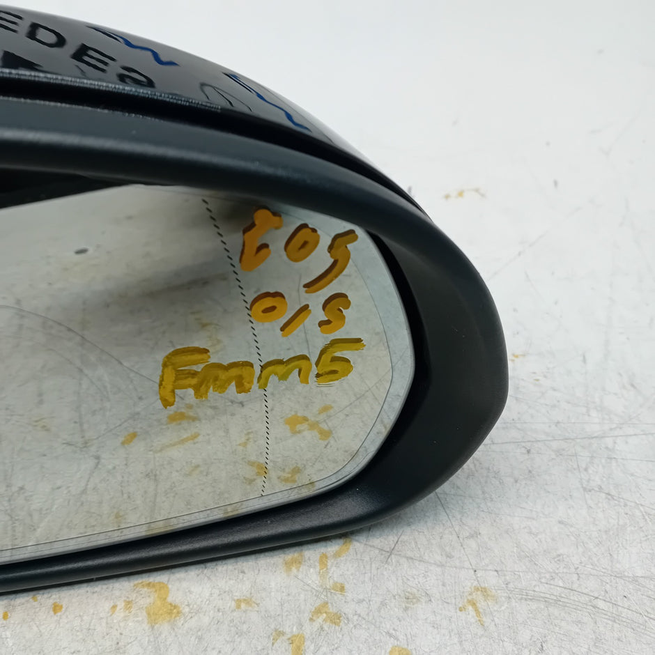 MERCEDES C-CLASS 2014 On W205 DRIVER SIDE WING MIRROR BLACK FMM5