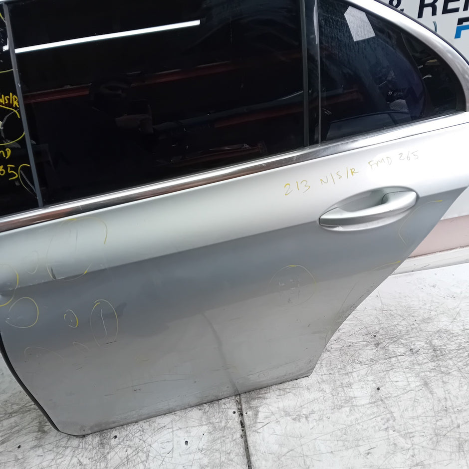 MERCEDES E-CLASS W213 SLN PASSENGER REAR DOOR NSR SILVER 2016 ON COMPLETE FMD265