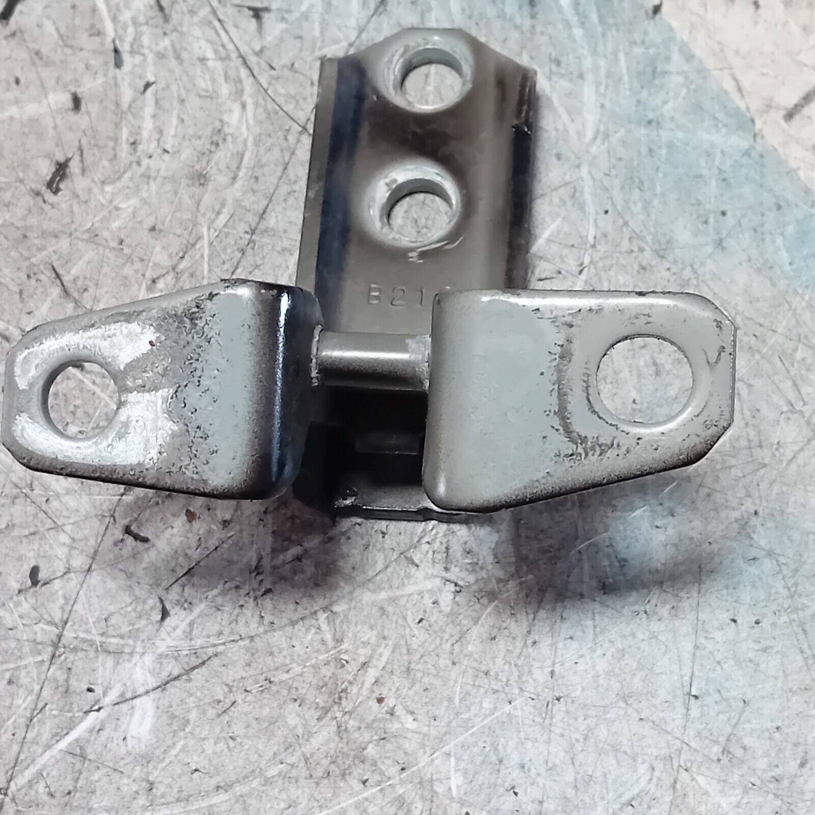 MITSUBISHI OUTLANDER 2014 RIGHT FRONT DOOR LOWER HINGE A046834