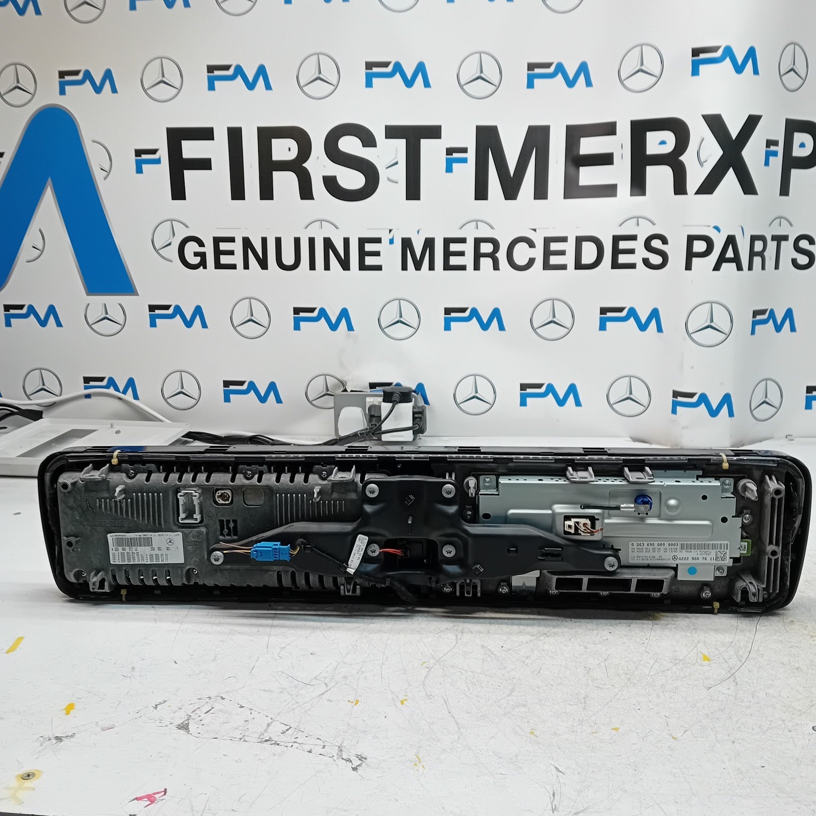 MERCEDES S-CLASS W222 DISPLAY SCREEN A2229007611 A2229005712 2016 FM001159