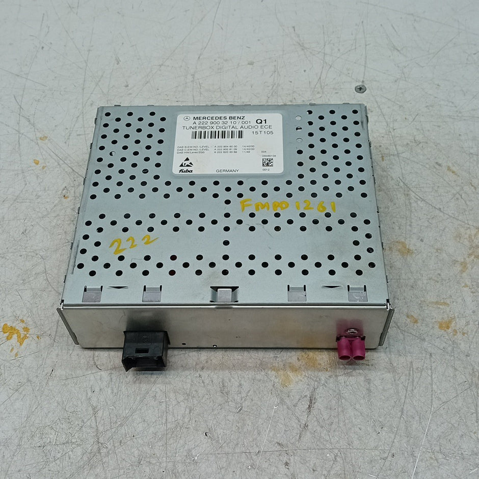 MERCEDES BENZ S-CLASS W222  2014-2021  RADIO TUNER BOX  A2229003210 FM001261