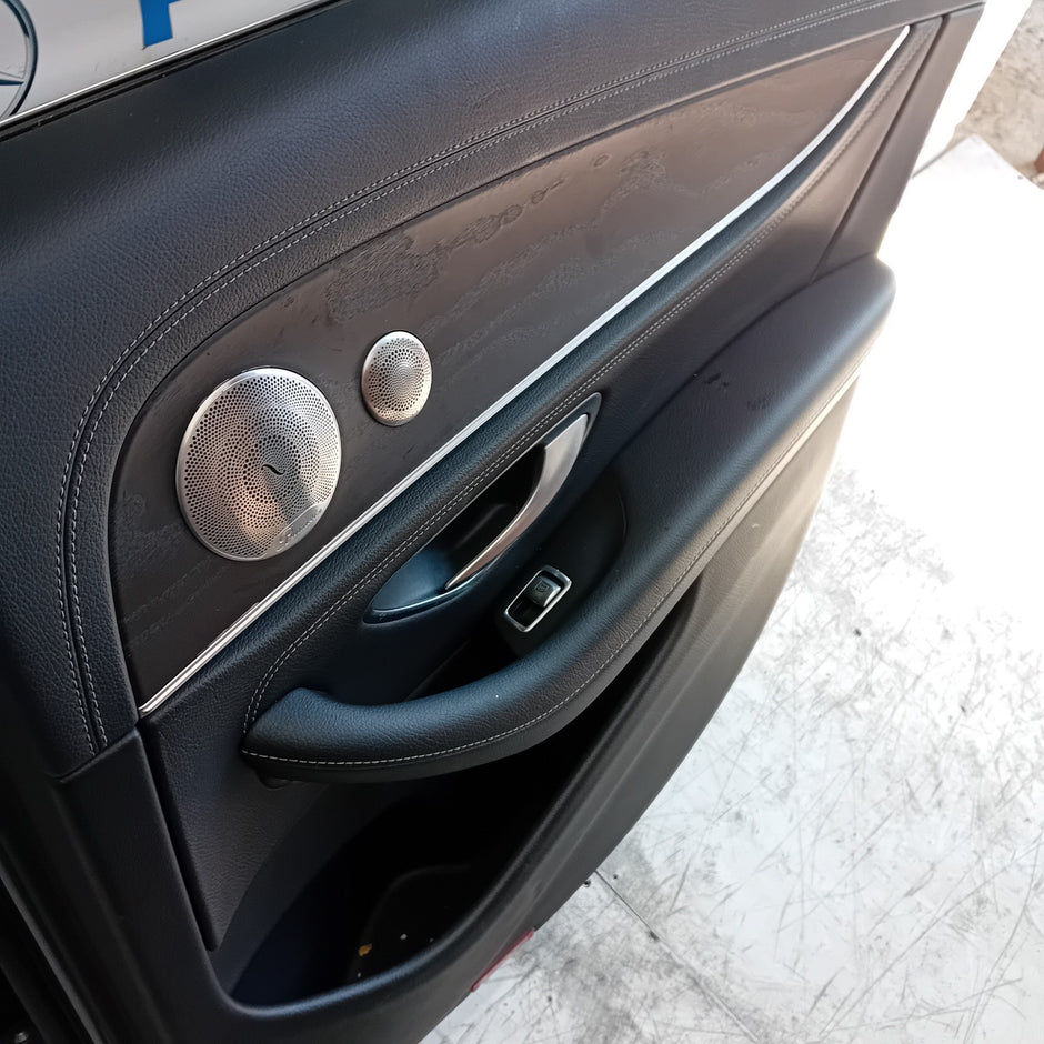 MERCEDES E-CLASS W213 DRIVER FRONT DOOR OSR 2016 ON GREY COMPLETE  FMD516