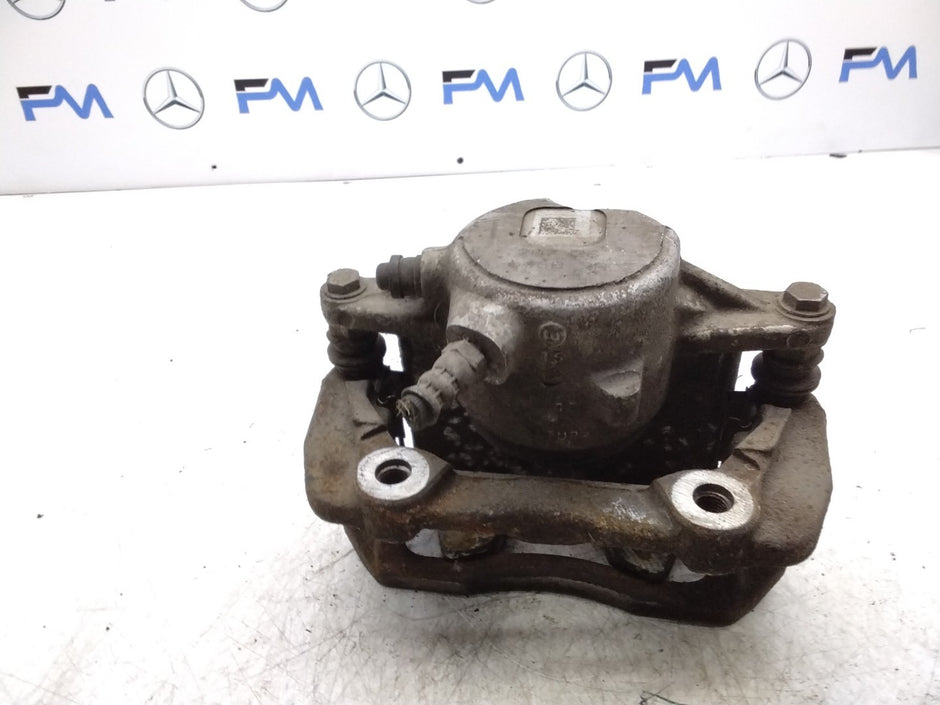 MERCEDES  C-CLASS W205 BRAKE CALIPER FRONT RIGHT PASSENGER SIDE  FMR145