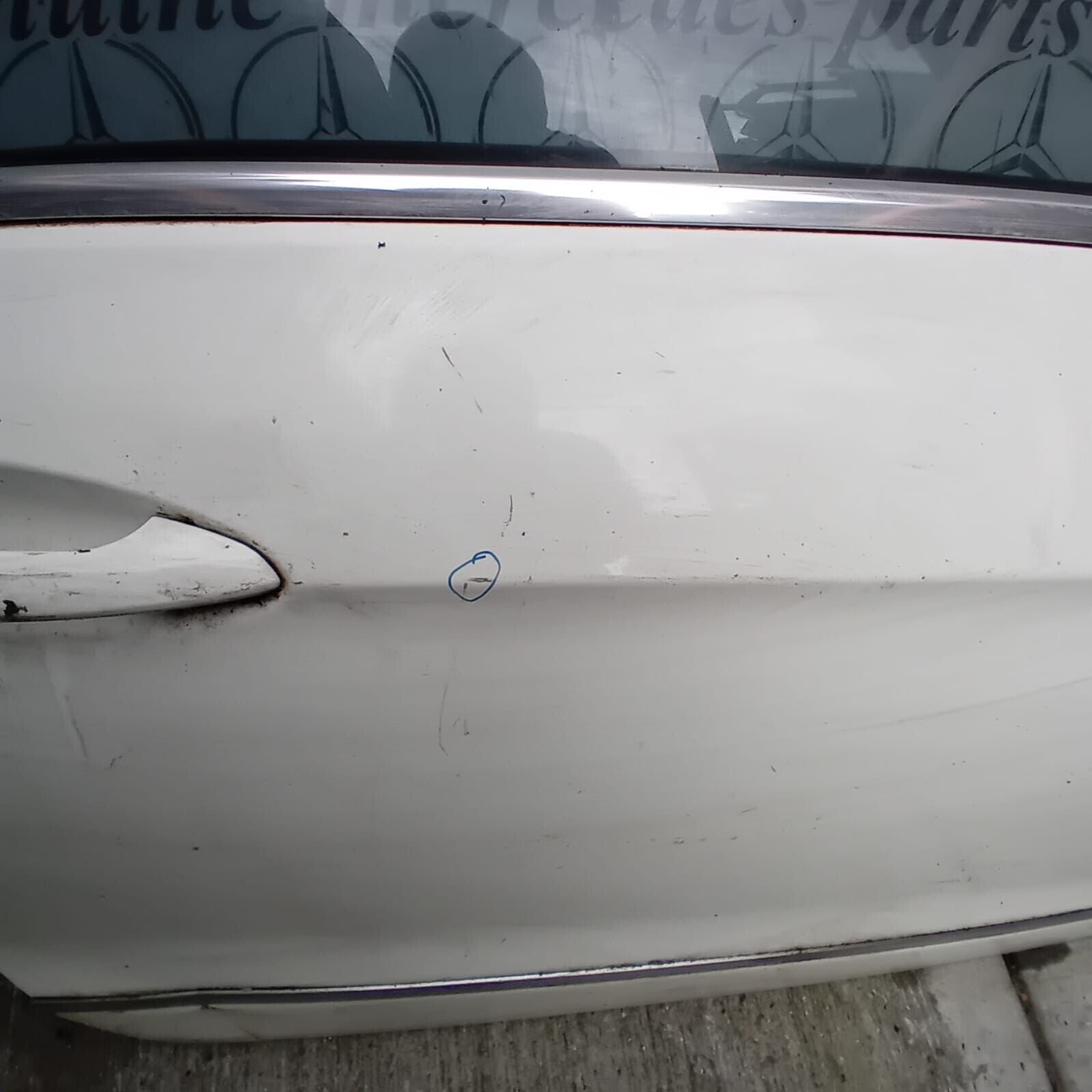 MERCEDES BENZ E-CLASS COUPE  W207  DRIVER SIDE  DOOR ( OFF SIDE )