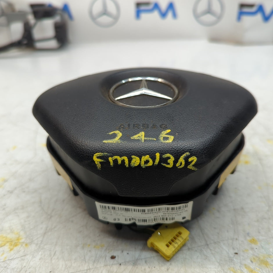 MERCEDES BENZ  B-CLASS W246 STEERING WHEEL AIRBAG DRIVER OS RIGHT Q3  FM001362