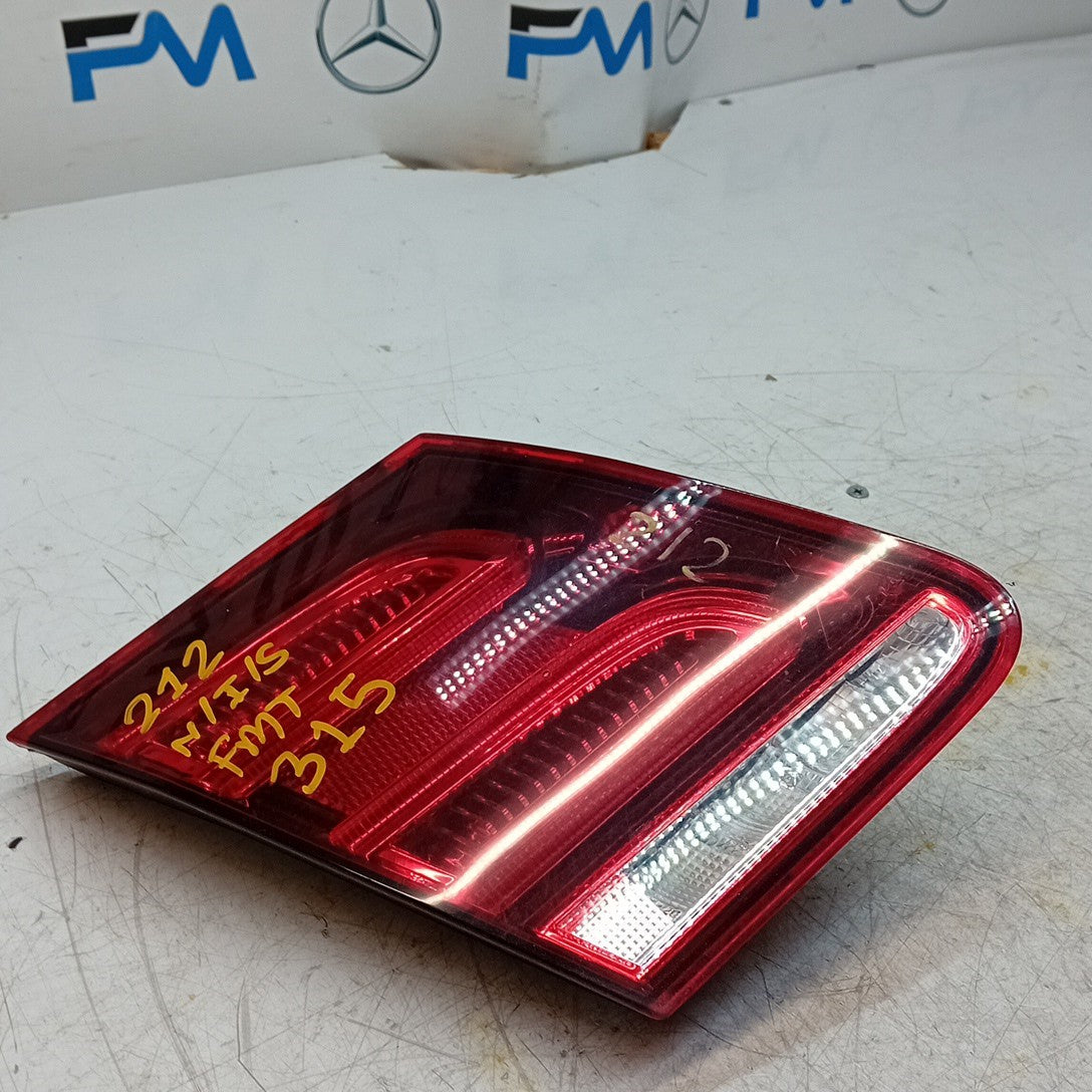 MERCEDES E-CLASS W212 PASSENGER INNER SIDE LEFT REAR TAIL LIGHT 2014 FMT315