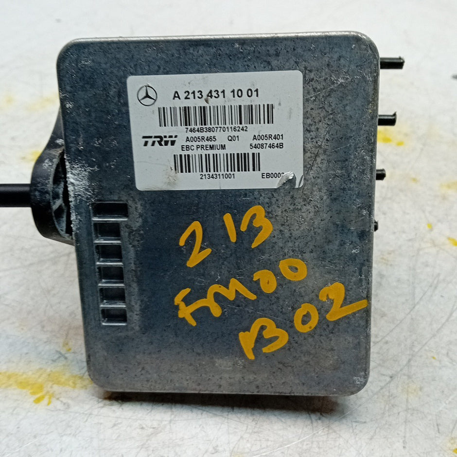 MERCEDES BENZ E-CLASS W213 ABS PUMP MODULE CONTROL UNIT A2134311001 FM001302
