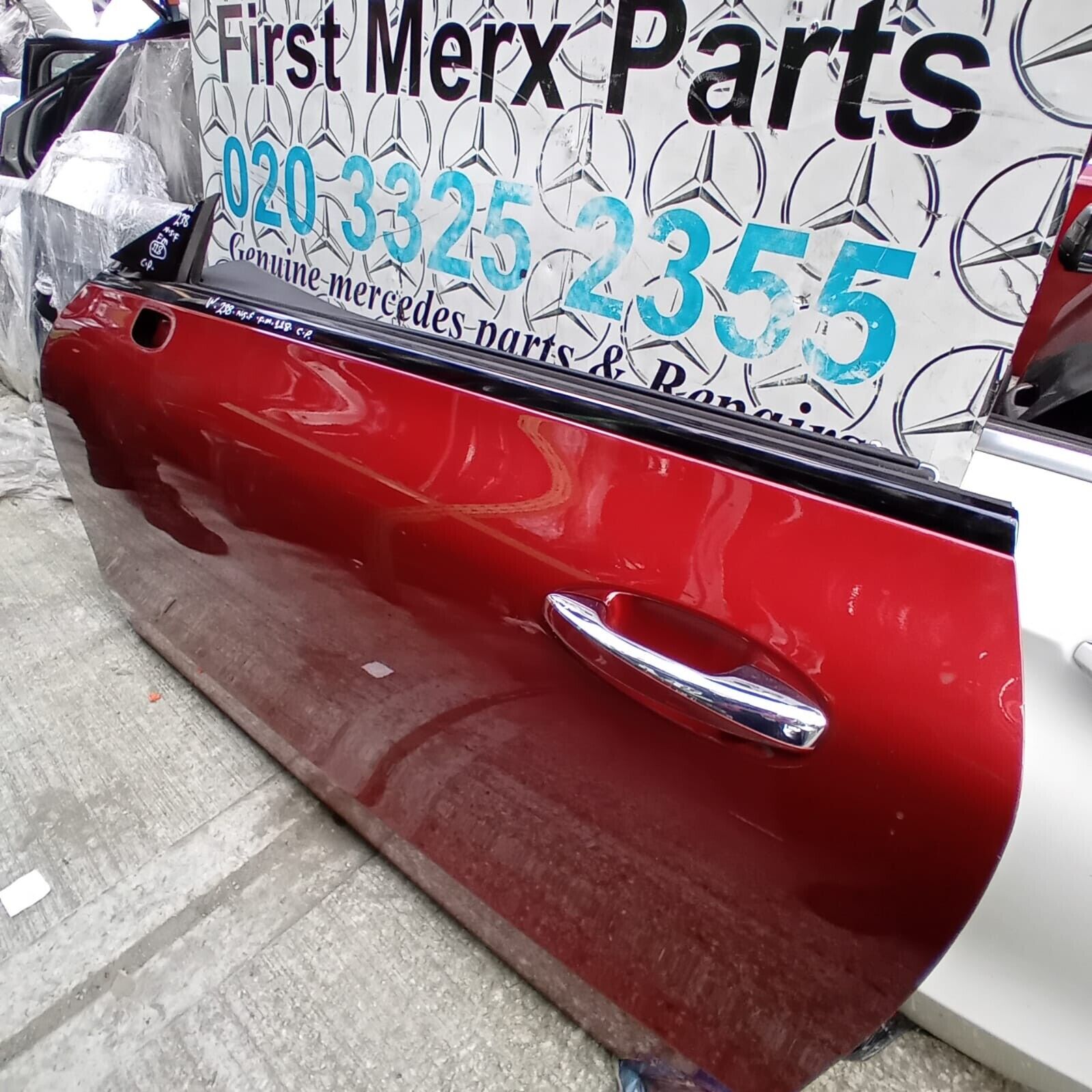 MERCEDES BENZ E-CLASS  W238 COUPE  PASSENGER SIDE  DOOR ( NEAR SIDE  )