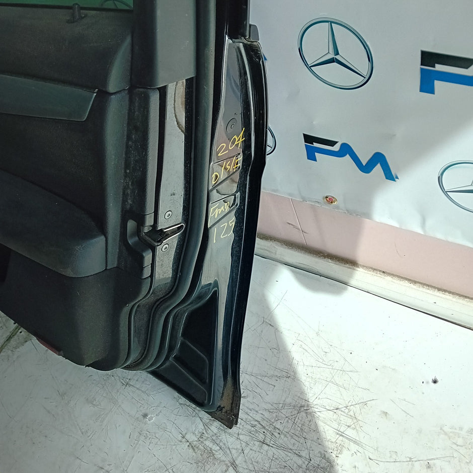 MERCEDES BENZ C-CLASS W204 DRIVER SIDE FRONT DOOR O/S/F BLACK FMD125