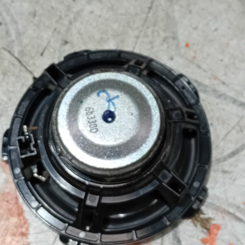 MERCEDES C220 C-CLASS 2016 CENTRE DASHBOARD SPEAKER A2058201002