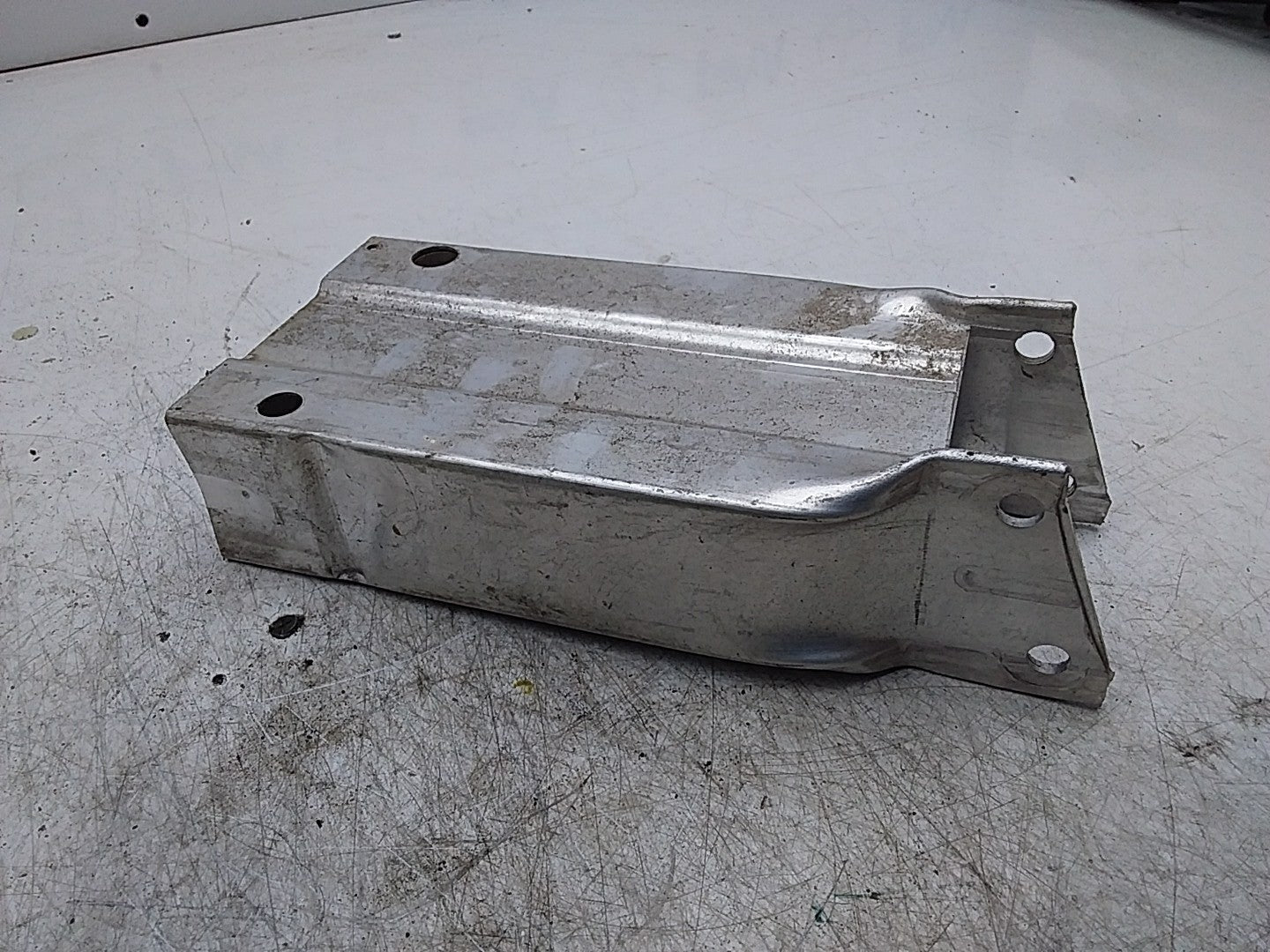 MERCEDES C-CLASS W204 ABSORBER BAR REINFORCEMENT LEFT SIDE A2046201195 FMR270