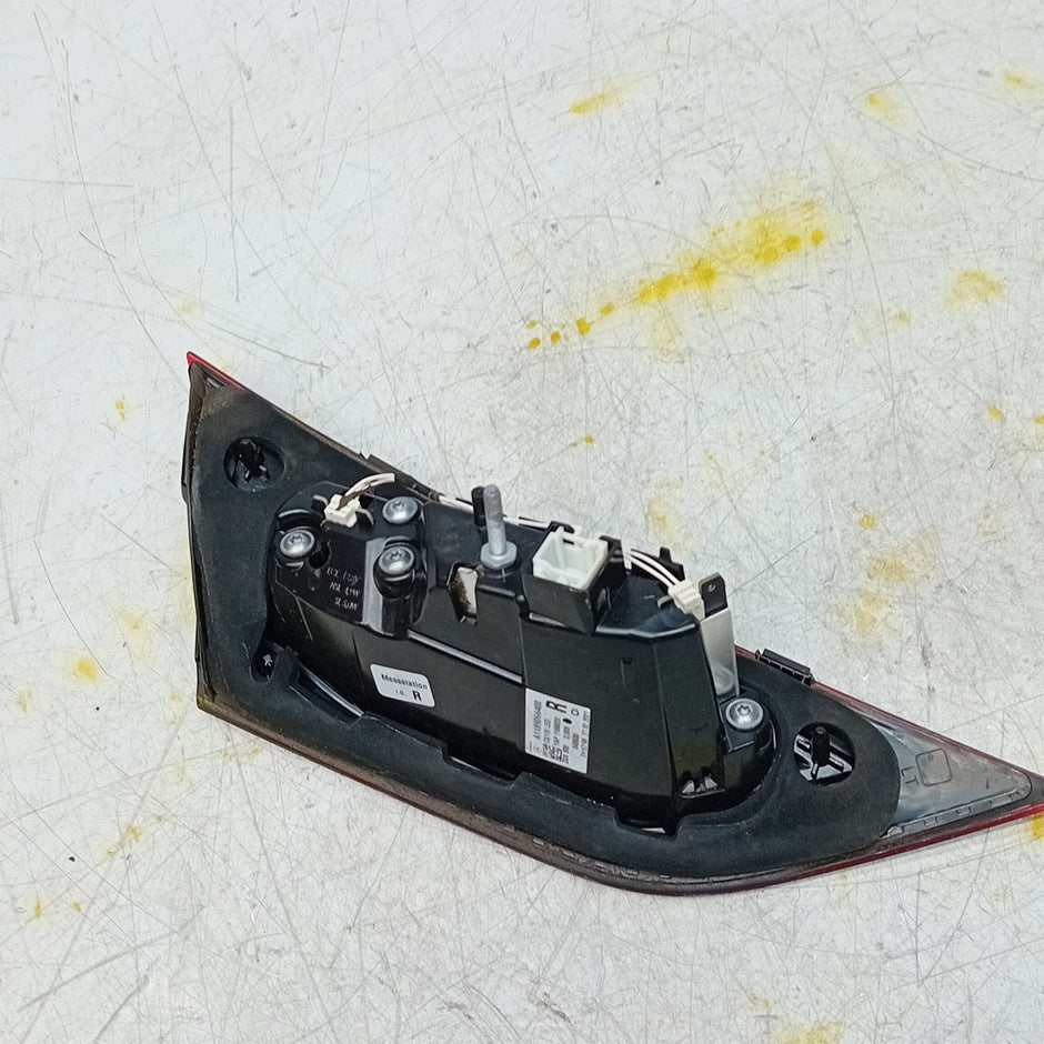 MERCEDES CLA W118 DRIVER RIGHT OS REAR INNER TAIL LIGHT A1189066400 FMT268