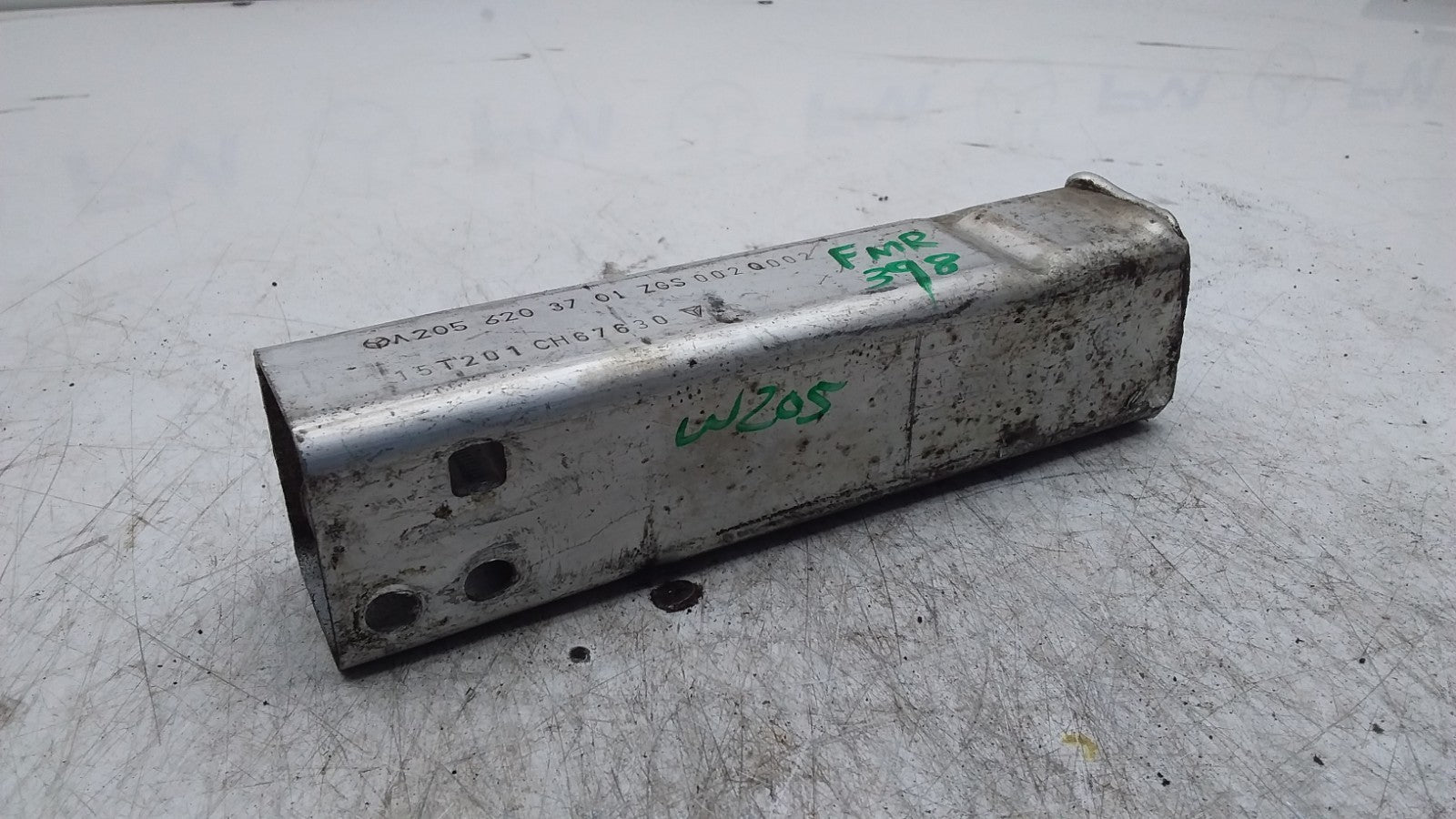 MERCEDES C-CLASS  FRONT LOWER REINFORCEMENT CRASH ABSORBER A2056203701  FMR398