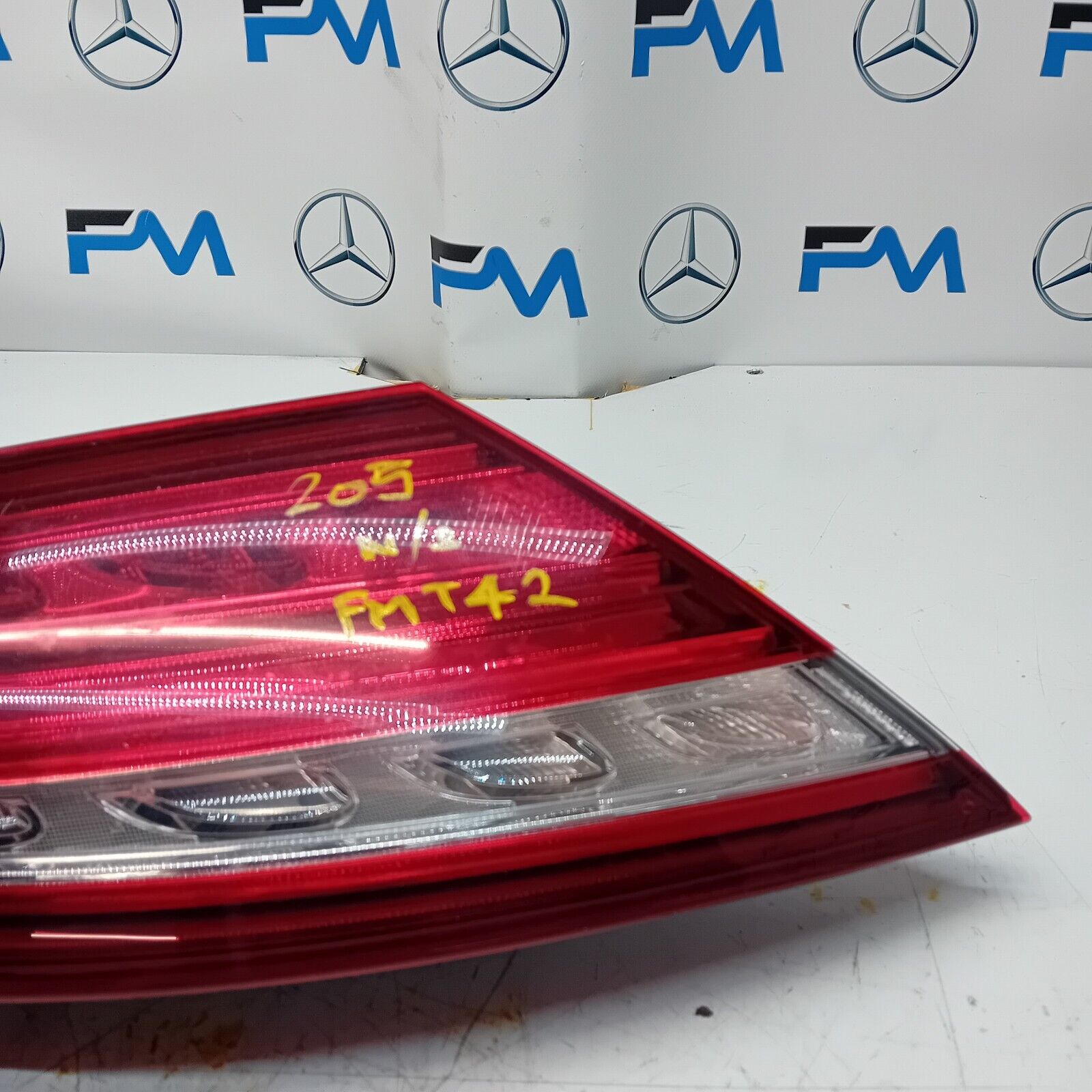 MERCEDES C-CLASS W205 COUPE 2018 REAR PASSENGER N/S TAIL LIGHT A2059066300 FMT42