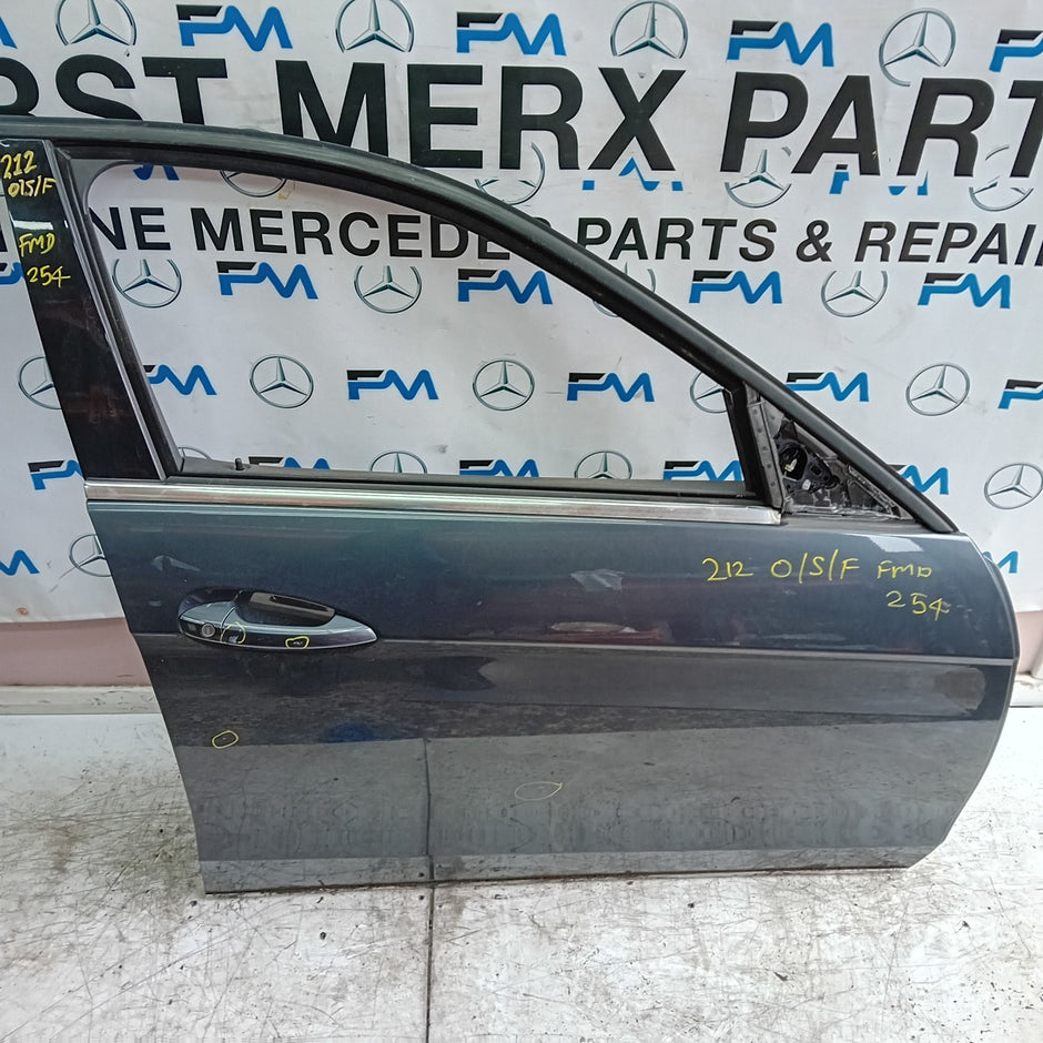 MERCEDES E-CLASS W212 DRIVER FRONT DOOR OSF GREY 2009-16 COMPLETE FMD254