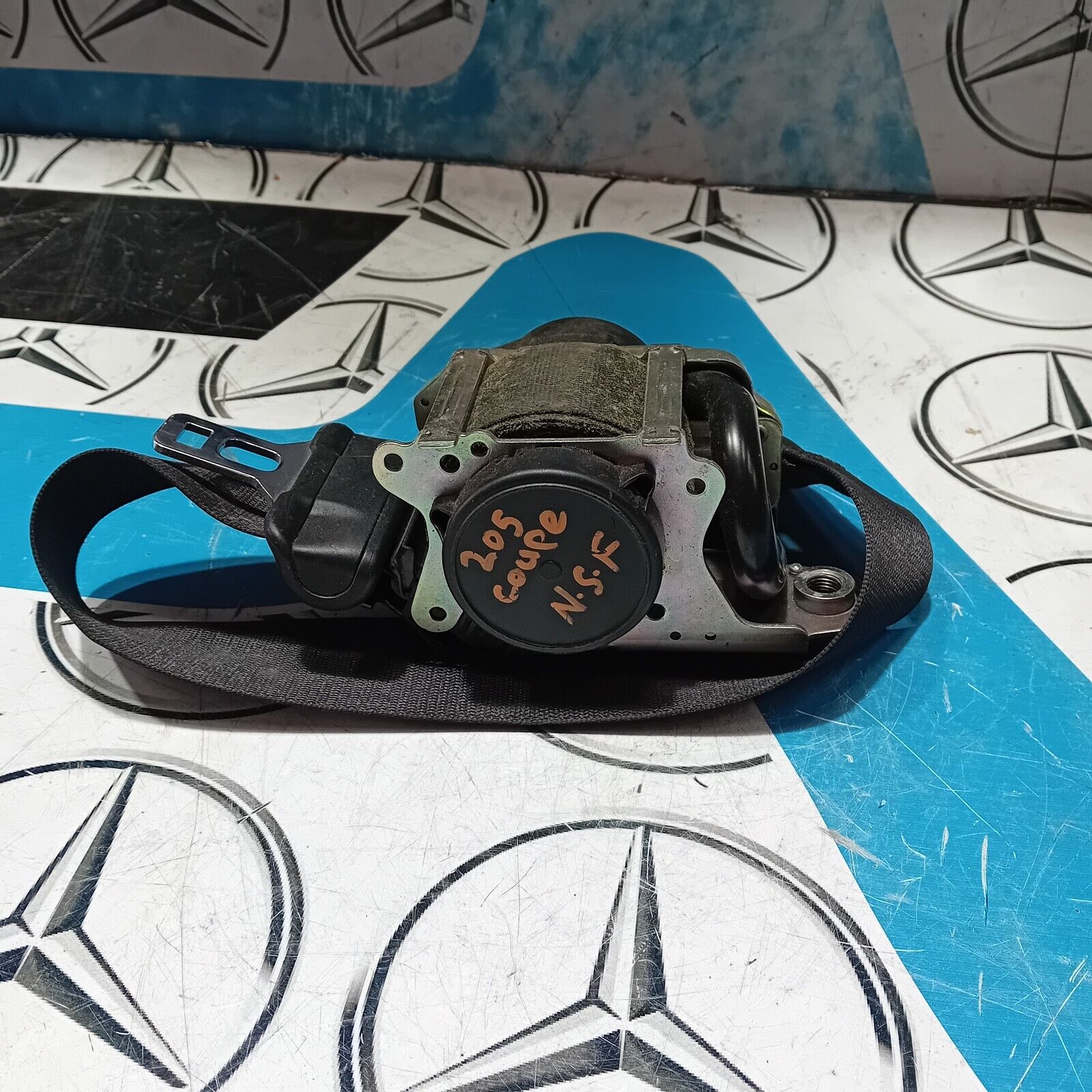 MERCEDES BENZ C CLASS C205 COUPE 2015-2021 FRONT LEFT SEAT BELT A2058601501