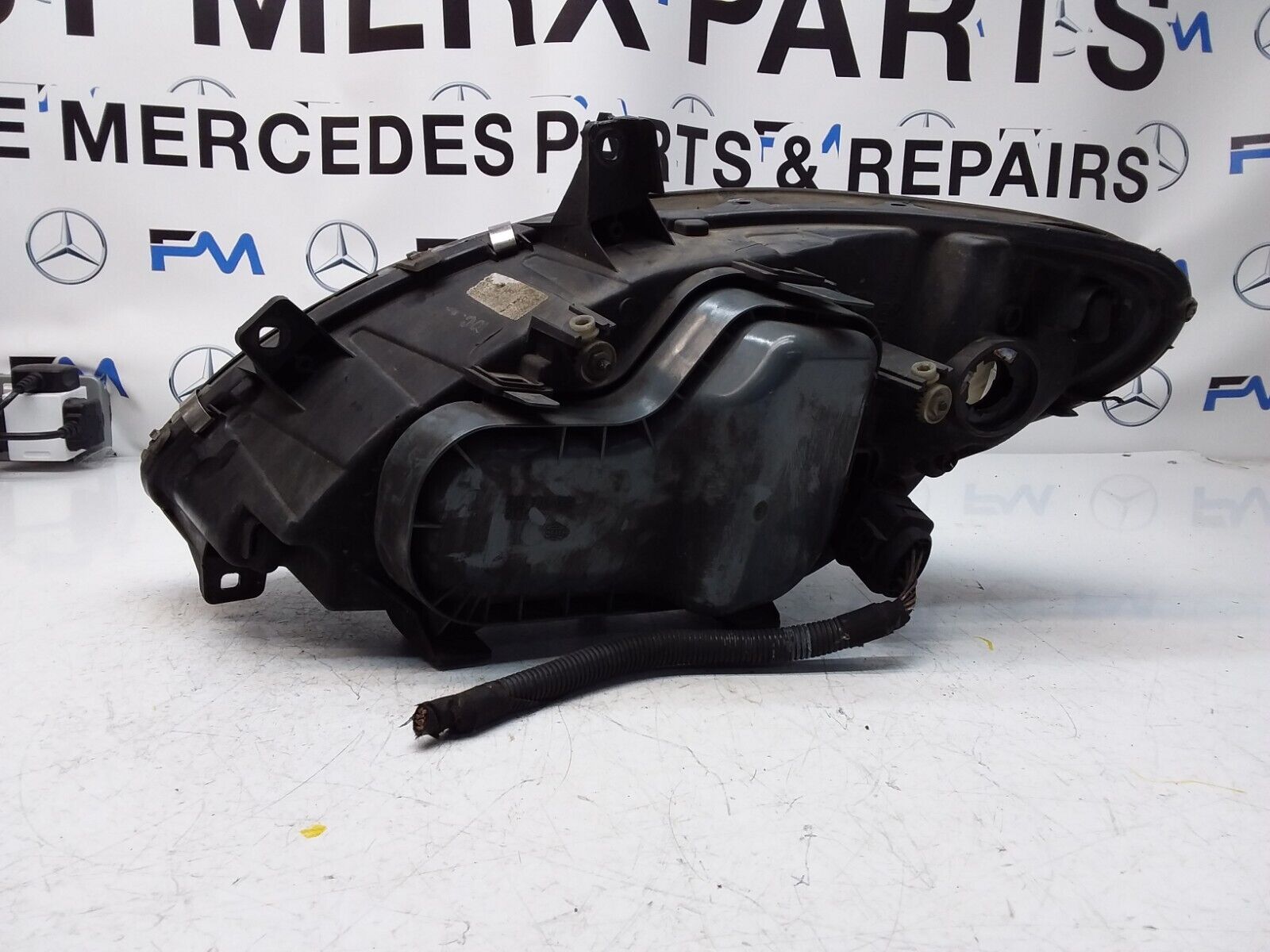 2008 Onwards MERCEDES B-CLASS W246 HEADLIGHT DRIVER OS FMH124 