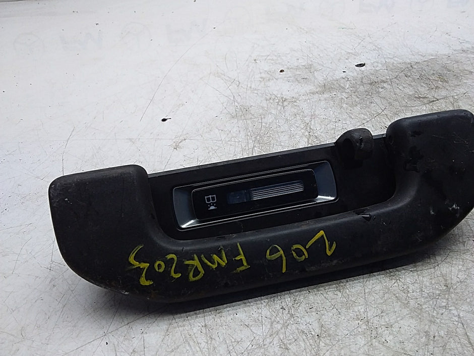 MERCEDES BENZ C-CLASS W206 REAR RIGHT ROOF HANDLE A2069067100 FMR203