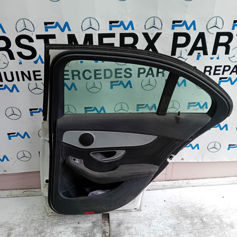 MERCEDES C-CLASS W205 DRIVER REAR DOOR OSR WHITE 2014 ON COMPLETE FMD446