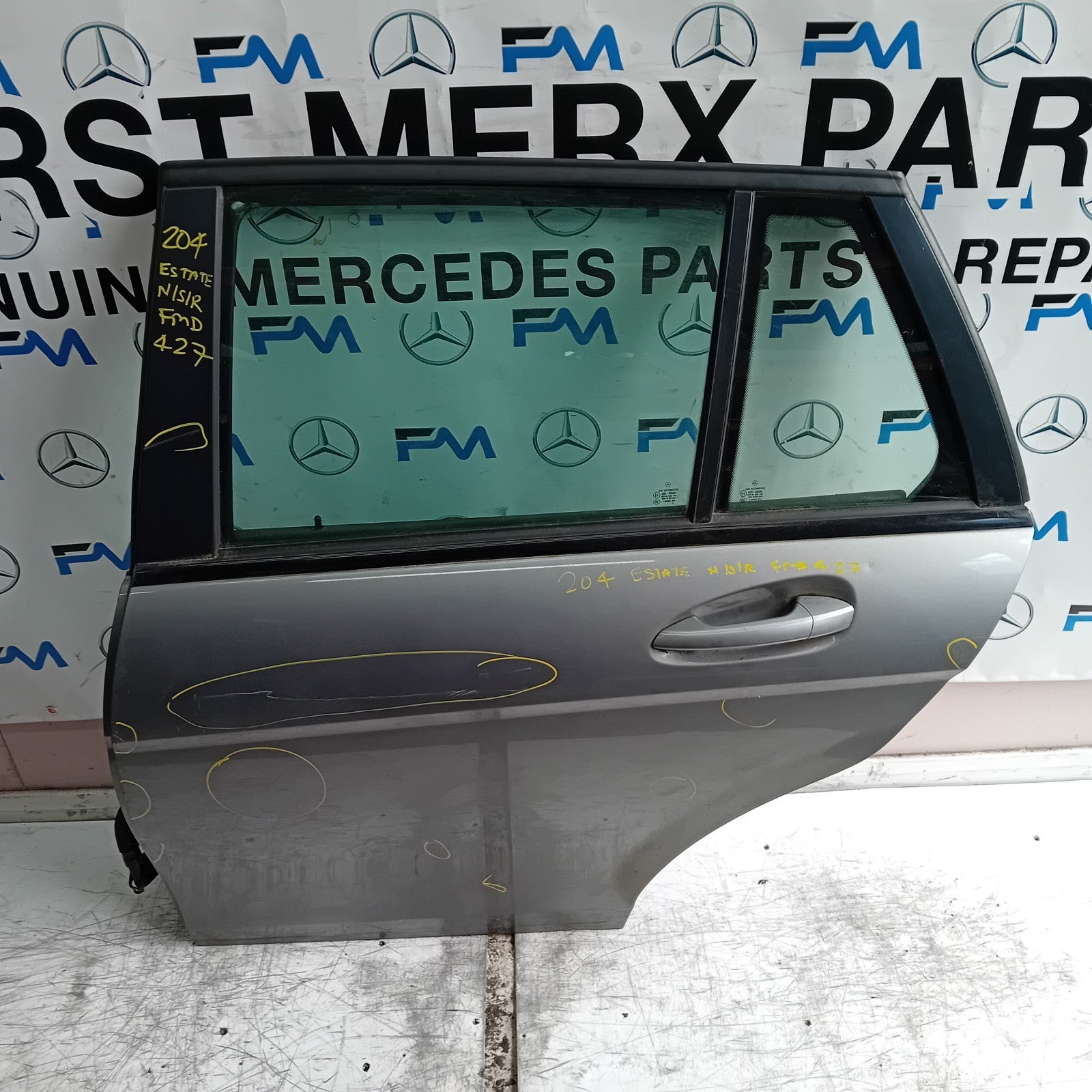 MERCEDES C-CLASS W204 EST PASSENGER REAR DOOR NSR GREY 2008-14 COMPLETE FMD427