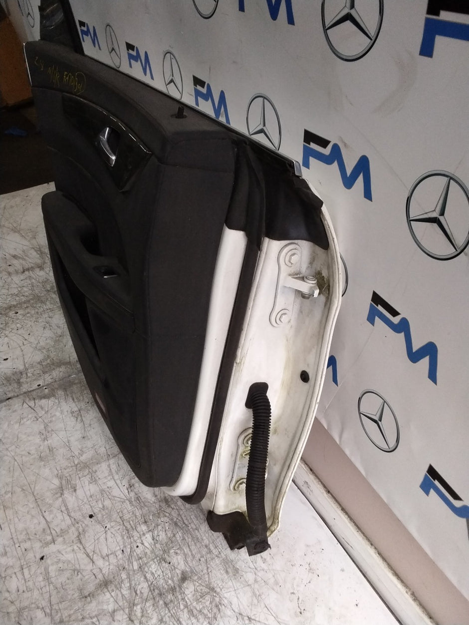 MERCEDES CLS W218  COUPE PASSENGER REAR DOOR NSR WHITE 2011-17 COMPLETE FMD301