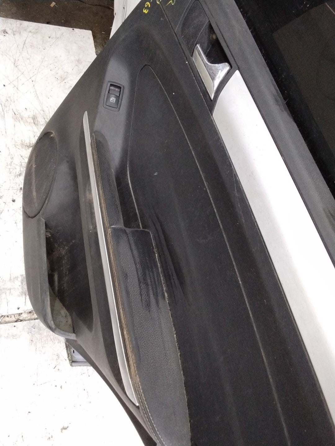 MERCEDES M-CLASS W164  DRIVER REAR DOOR OSR BLUE 2005-2011 COMPLETE FMD563