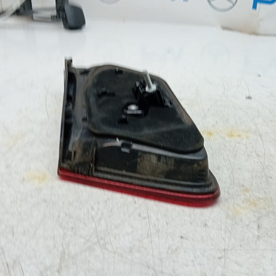MERCEDES E-CLASS W212 DRIVER  INNER SIDE RIGHT REAR TAIL LIGHT 2014 FMT314